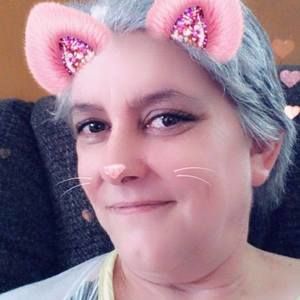 Meet your Posher, Helen